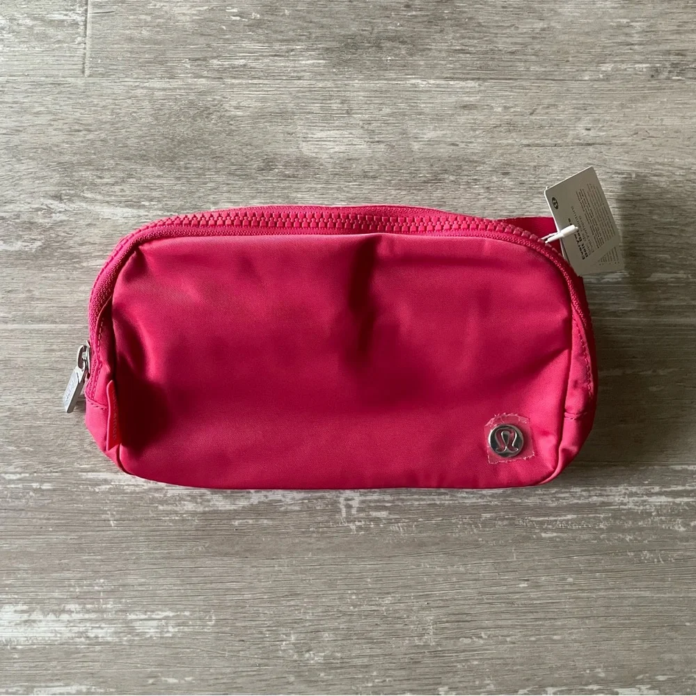 Lululemon Everywhere Belt Bag *1L in Cherry Tint (red dark pink) NEW